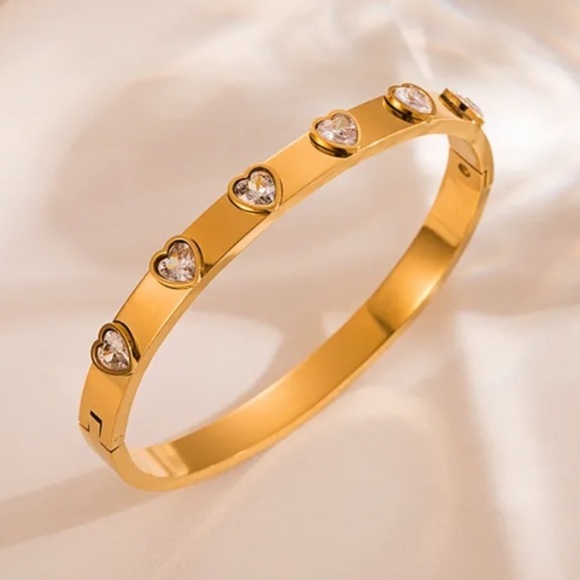 Gold Plated Heart Zircon Bangle Bracelet - Picture 1 of 4
